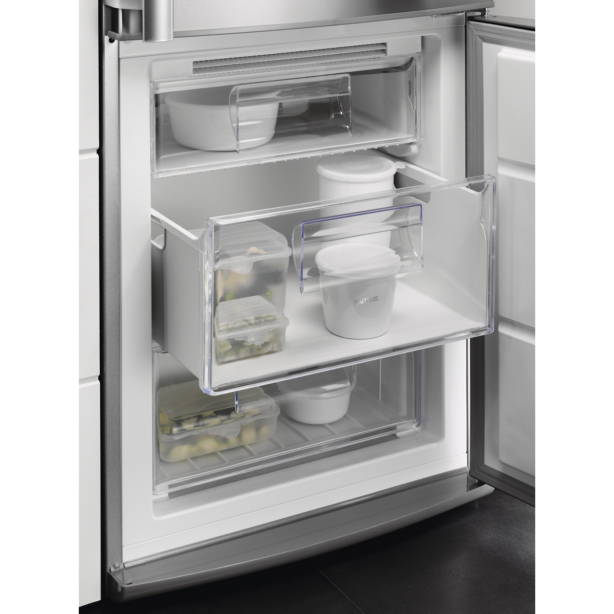 Electrolux - Voľne stojace mrazničky - LUT1AE32W