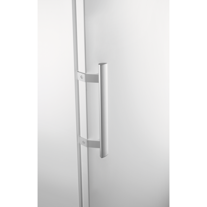 Electrolux - Voľne stojace chladničky - LRS2DE39W