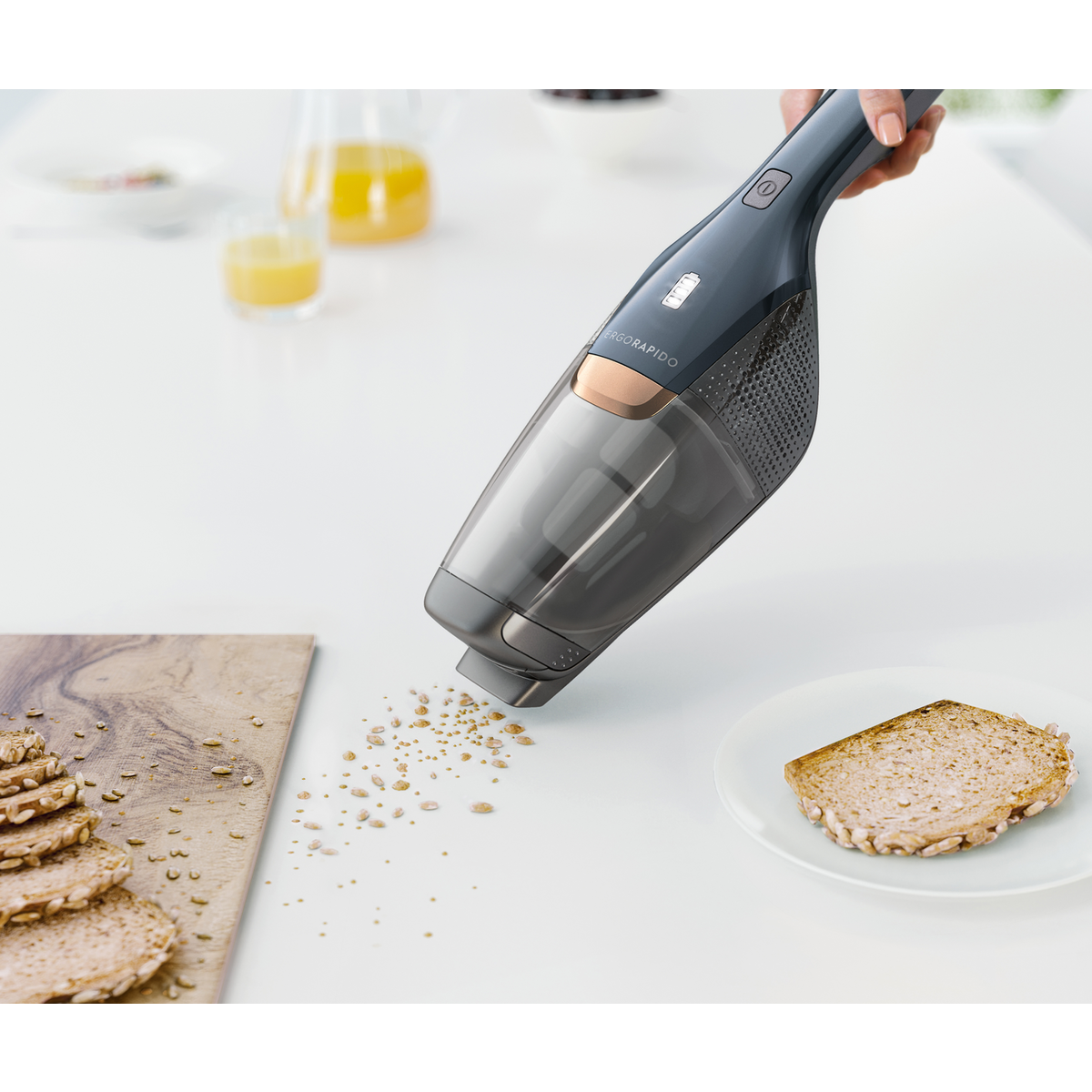 Electrolux - Tyčový vysávač - EERC75DB