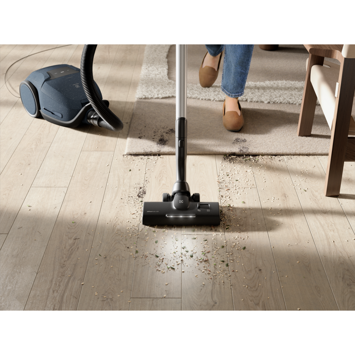 Electrolux - Vreckový vysávač - EB81U1DB