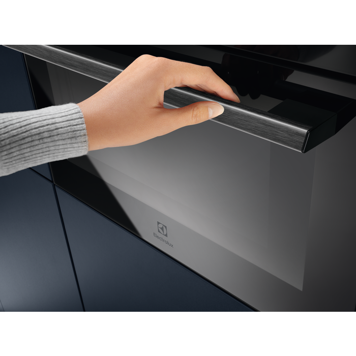 Electrolux - Kompaktné rúry - EVM6E46Z