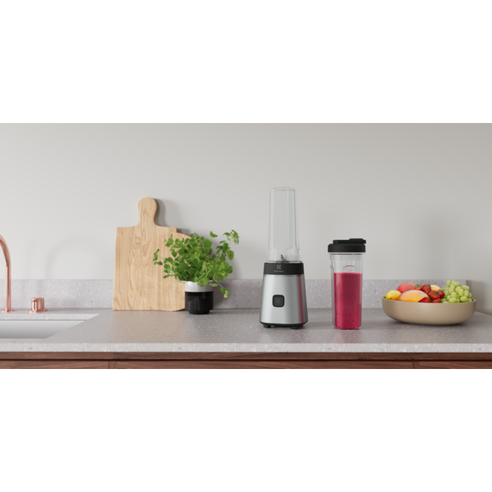 Electrolux - Stolný mixér - E3SB1-4ST