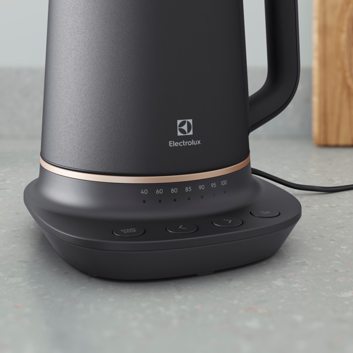 Electrolux - Rýchlovarná kanvica - E7K1-6BP