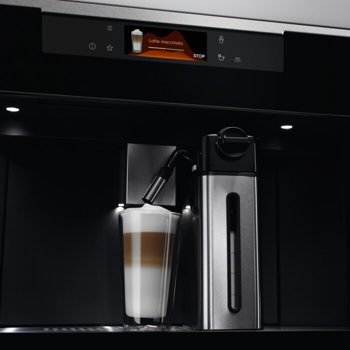 Electrolux - Vstavané automaty na espresso - KBC85X