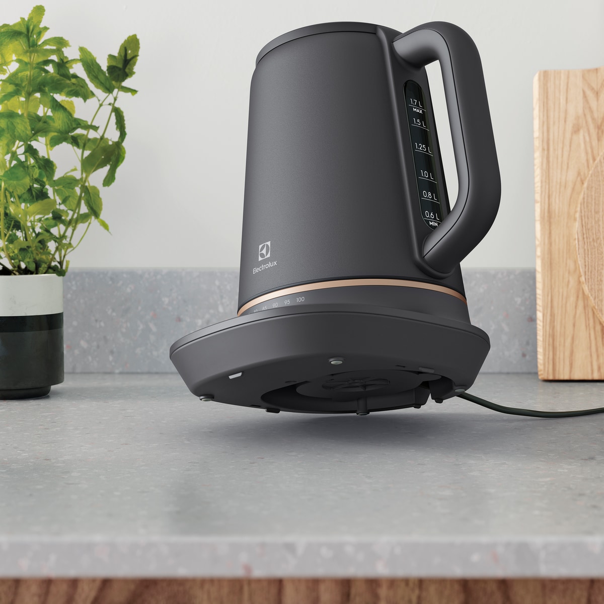 Electrolux - Rýchlovarná kanvica - E7K1-6BP