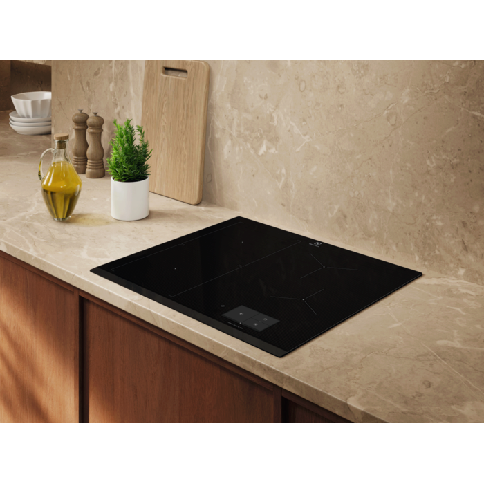 Electrolux - Indukčné varné panely - EIS67483