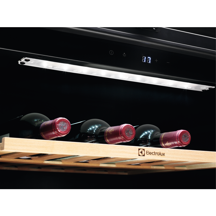 Electrolux - Vinotéky pod kuchynskú linku - EWUS052B5B