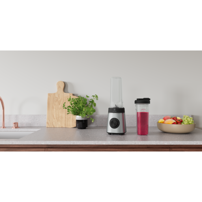 Electrolux - Stolný mixér - E4CB1-6ST