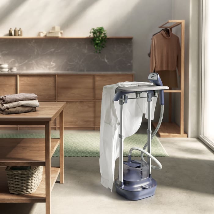 Electrolux - Naparovače odevov - E7US1-4MN