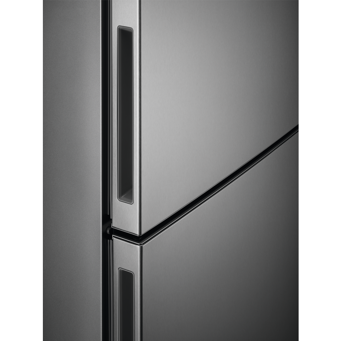 Electrolux - Voľne stojace chladničky s mrazničkou - LNT6MC36U1