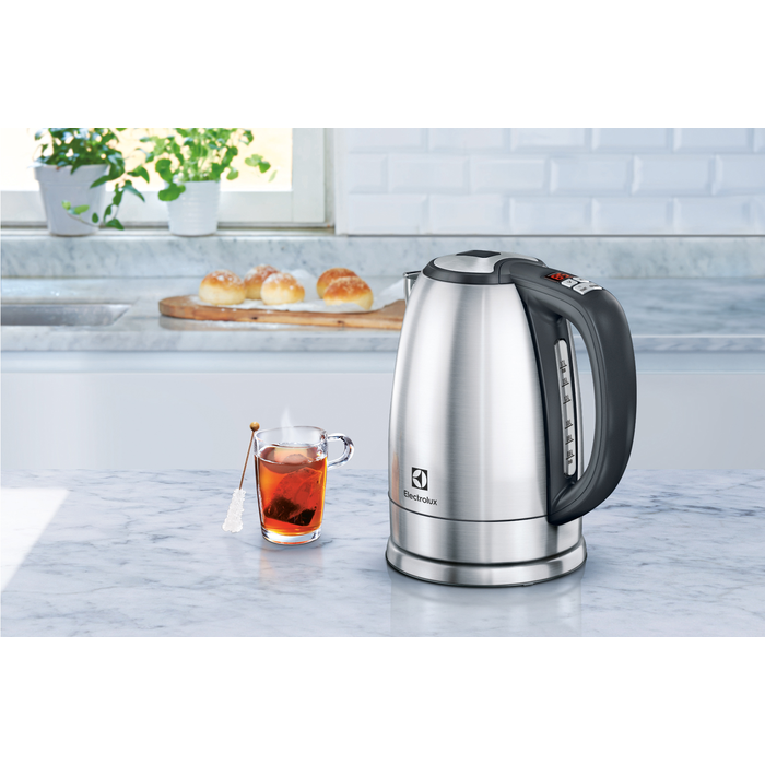 Electrolux - Rýchlovarná kanvica - EEWA7700
