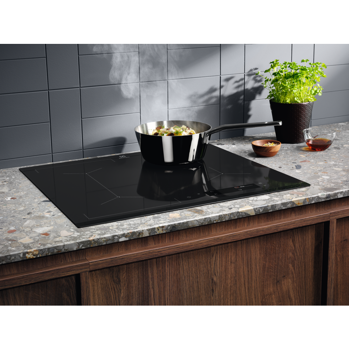 Electrolux - Indukčné varné dosky - EIS6448