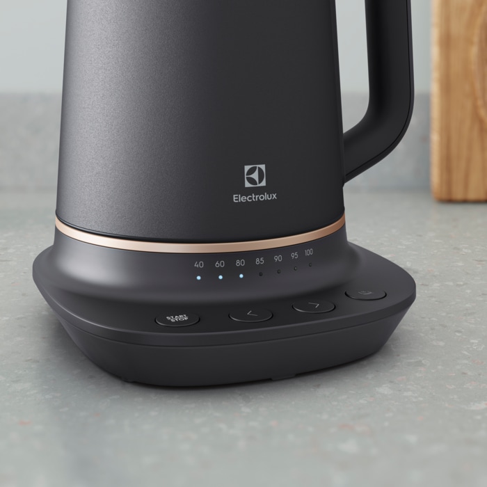 Electrolux - Rýchlovarná kanvica - E7K1-6BP