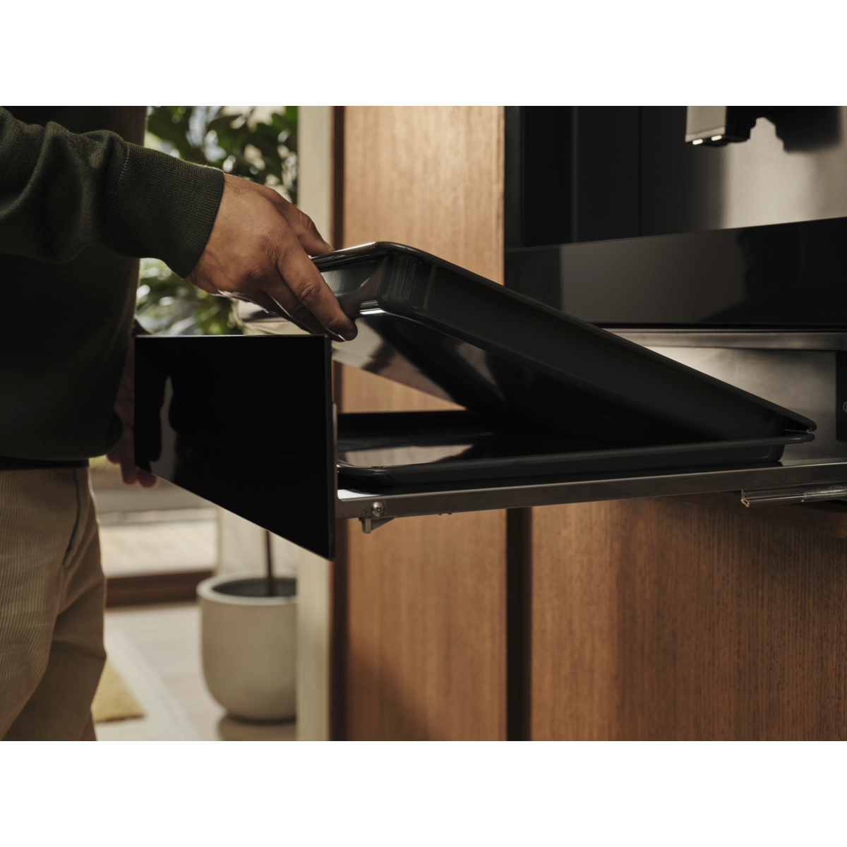 Electrolux - Ohrevná zásuvka - EBD4X