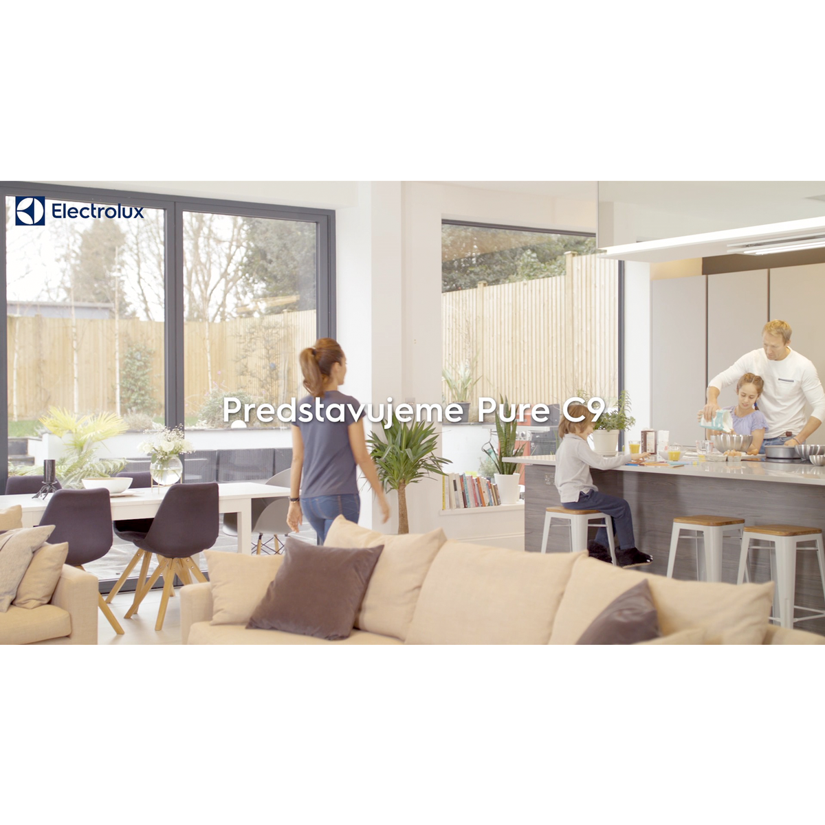 Electrolux - Bezvreckový vysávač - PC91-4MG