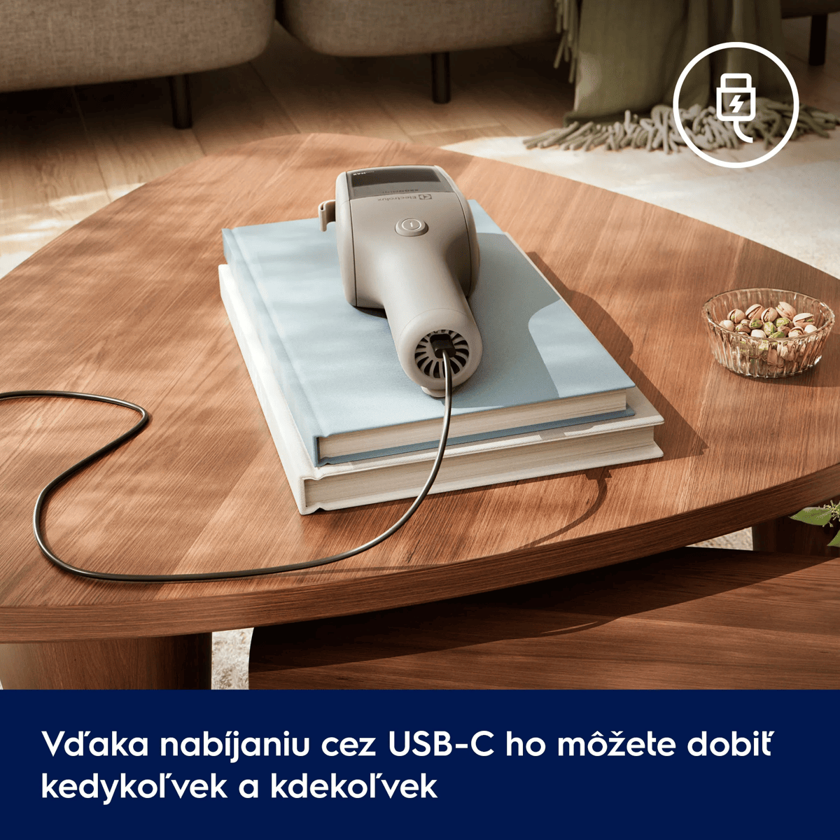 Vďaka nabíjaniu cez USB-C ho môžete dobiť kedykoľvek a kdekoľvek