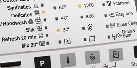 Zobrazovací panel UltraCare Eco so zobrazovaním cyklu prania v studenej vode